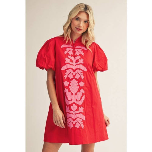 Baroque Floral Applique Solid Shift Dress