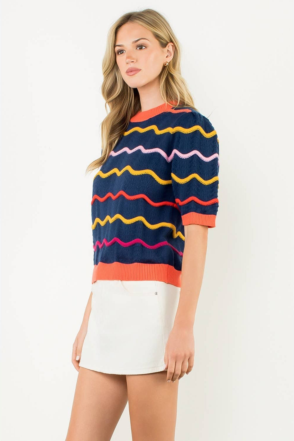 Short Sleeve Pattern Knit Top