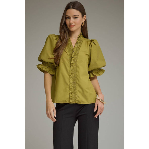 Solid short puff sleeve top