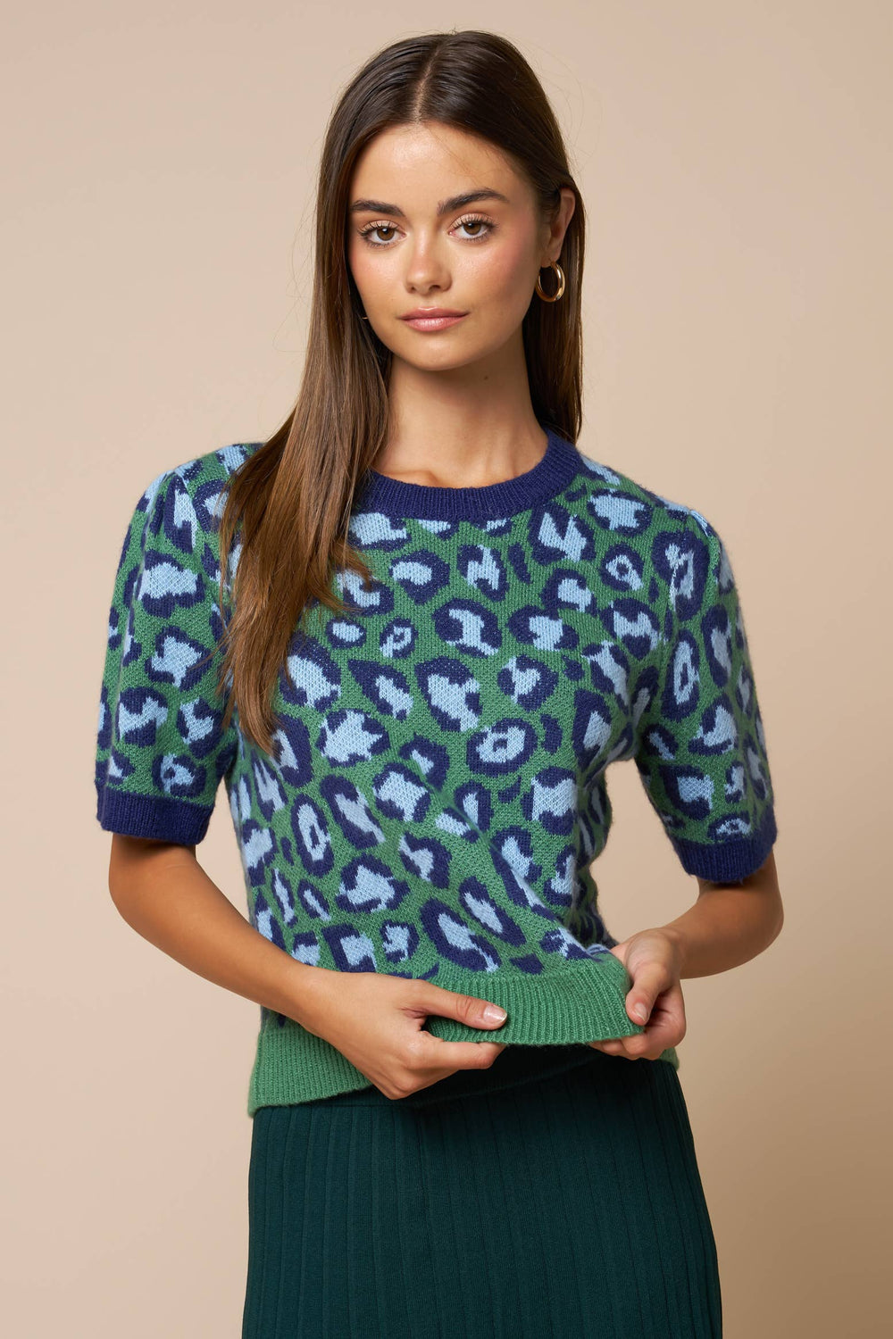 Leopard Print Short Sleeve Knit Top