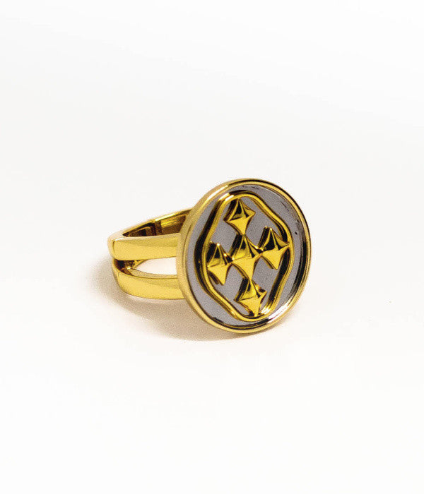 one size medallion ring