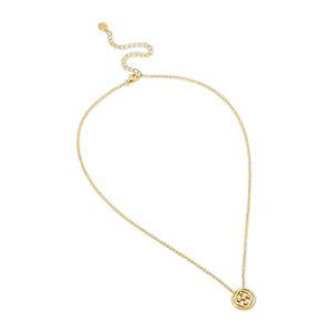 medallion pendant necklace