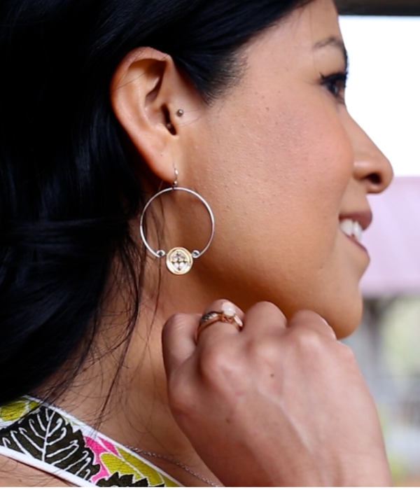 small wire medallion earrings