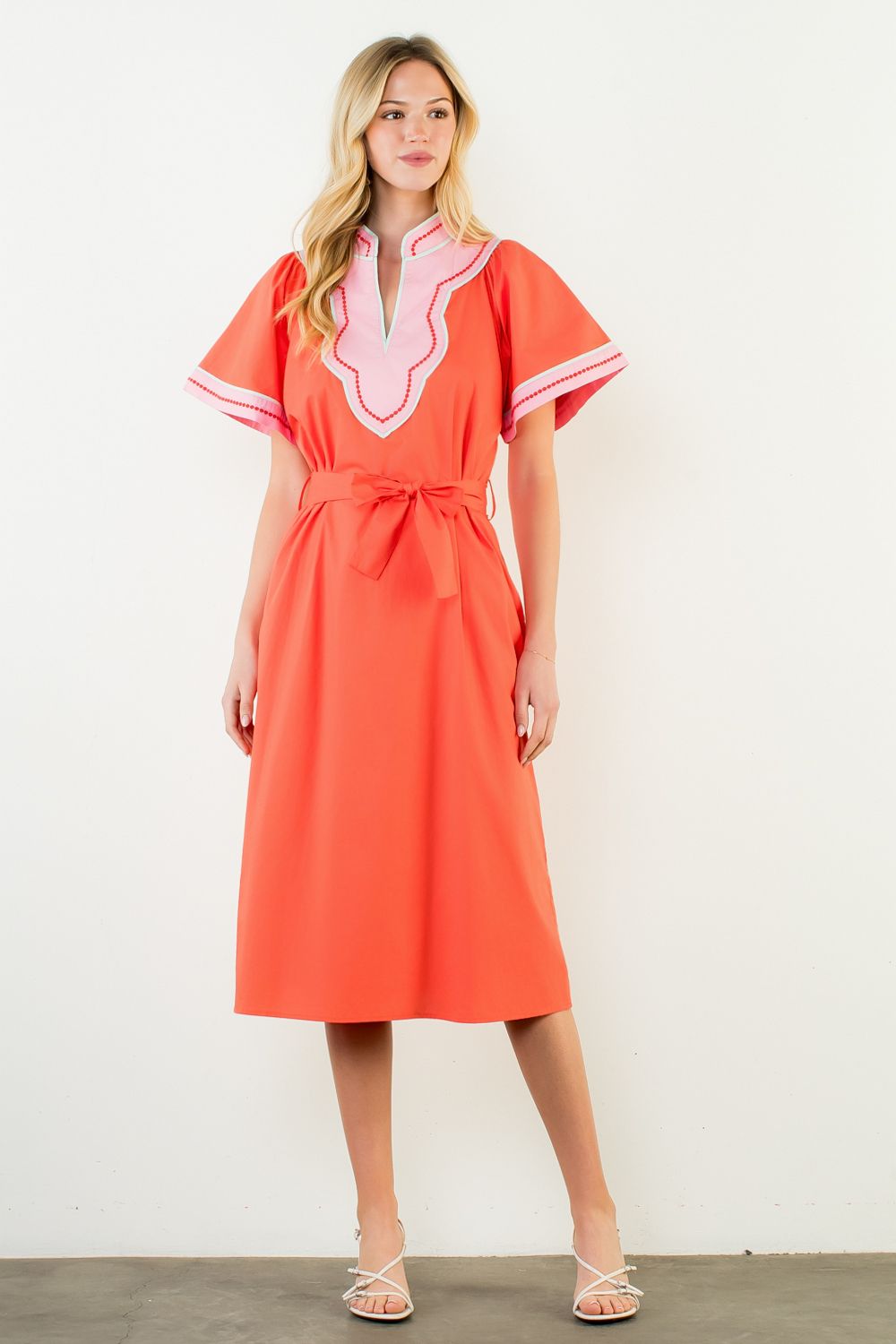 Short Sleeve V-Neck Dress- Mandarin